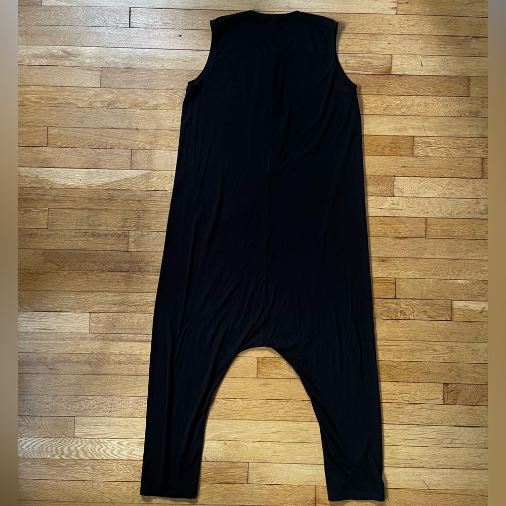 Sleeveless Dropcrotch Black Jumpsuit - Picture 6 of 7